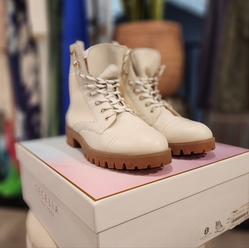 Cecelia New York Cream Women's Boots NEW!